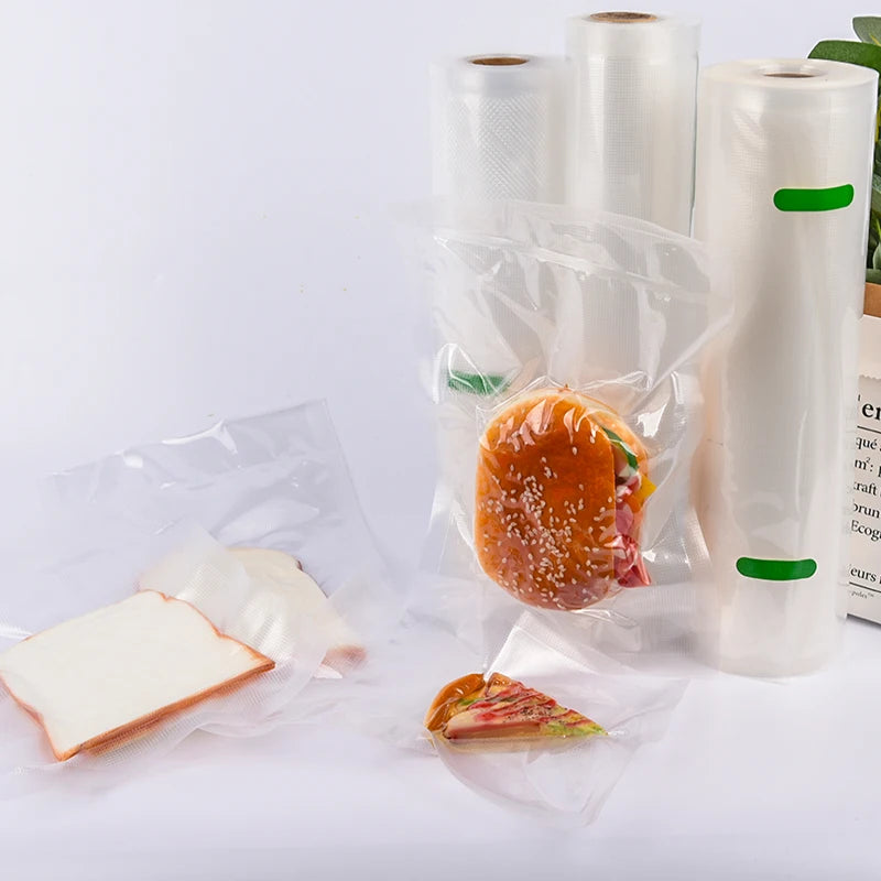 Custom Roll Biodegradable Food Grade Vacuum Storage Bags Transparent PA/PE Material 90Micron Thickness for Milk Pet Food