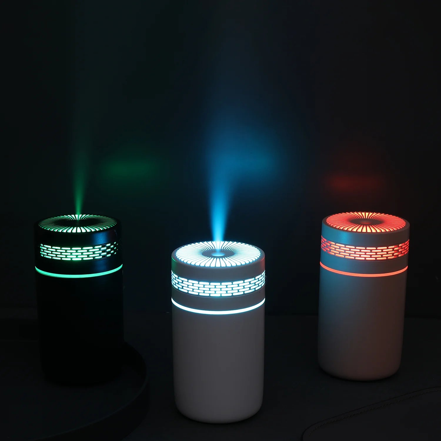 Top Selling Quality Electric Cup Humidifier Usb Oil Diffuser Aroma Portable Car Mini Led Humidifier for Bedroom