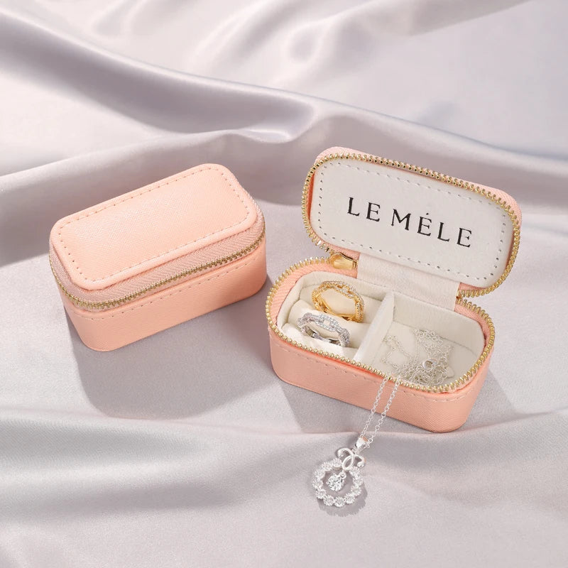 New Design Custom Logo Small Travel Jewelry Box Lady PU Leather Zipper Closure Earring Storage Box Travel Jewelry Organizer