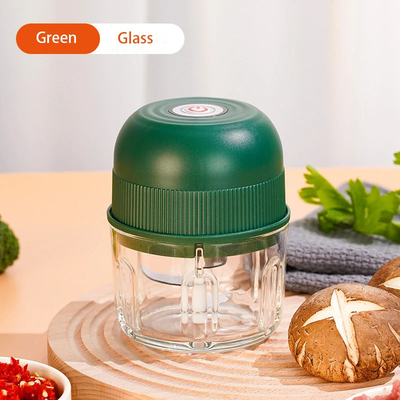 Portable Mini Electric Juicer Personal Small Fren Vegetable Chopper Cup Bottle Manual Operation for Smoothies on the Go