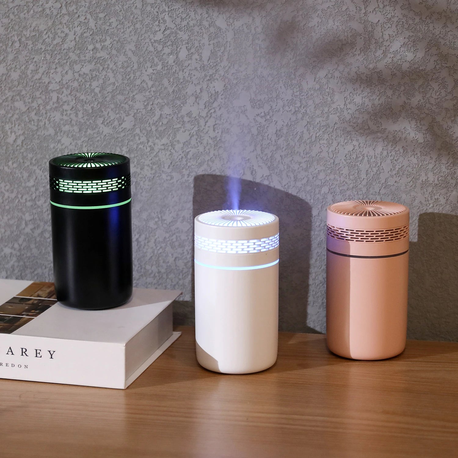Top Selling Quality Electric Cup Humidifier Usb Oil Diffuser Aroma Portable Car Mini Led Humidifier for Bedroom