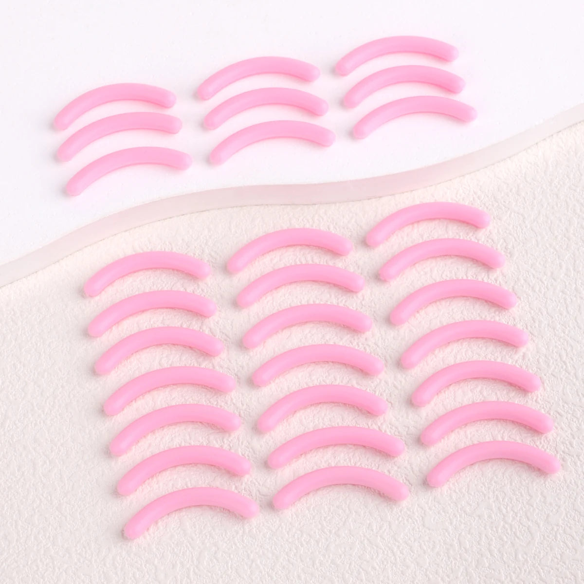 30pcs Silicone Rubber Strip for Eyelash Curler, Soft Silicone Replacement Pad for Eyelash Curler, Universal Eyelash Curler.