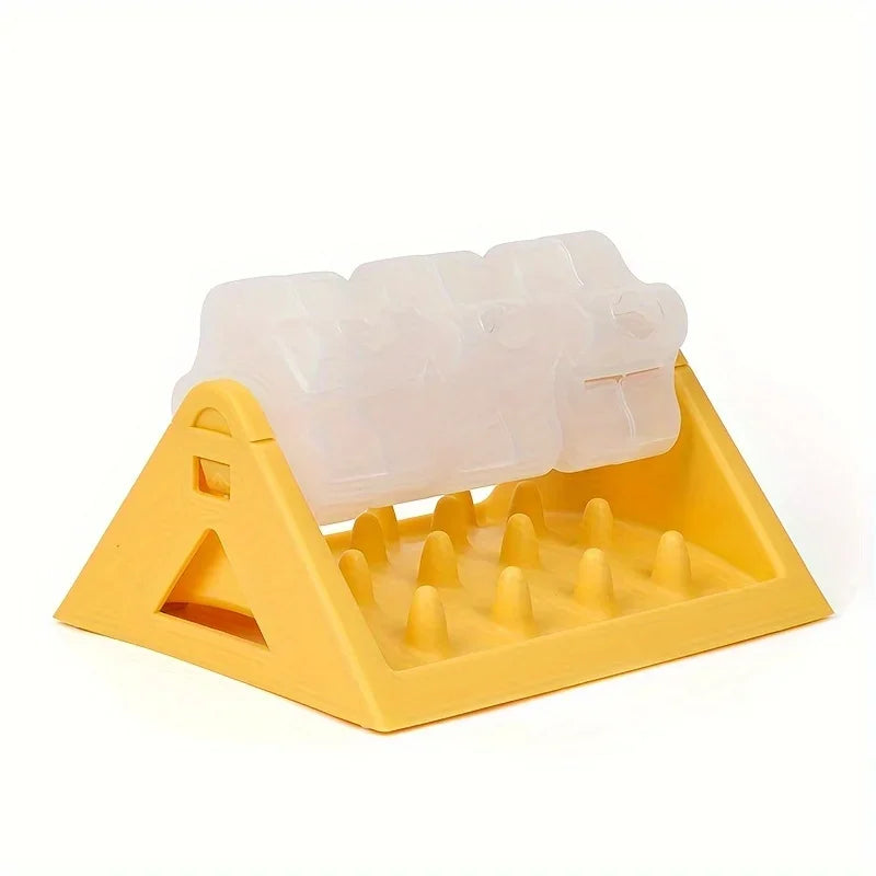 Interactive Dog Food Dispenser Toy, Puzzle Feeder with Leak-Proof & Slow-Feeding Design, Durable PP Material for Dogs