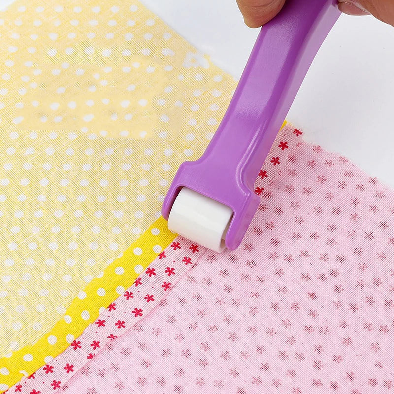 Quilting Seam Roller Household Plastic Seam Roller Quickly Press Wheel Wrinkle Remover Wheel Roll Sewing Accessories