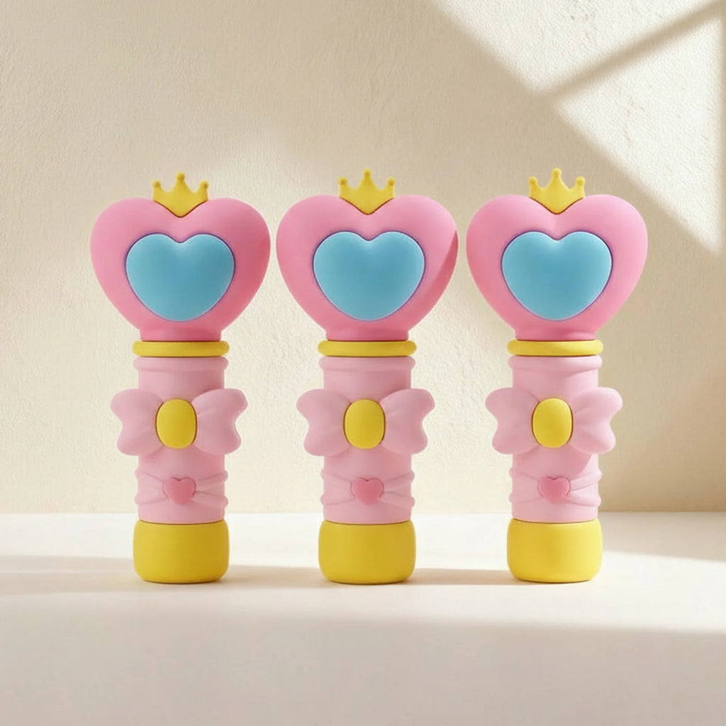 1Pcs 5ml Portable Refillable Spray Bottle Heart-Shaped Wand Sprayer, Mini Makeup and Hydrating Mist, Cute Travel-Size Bottle