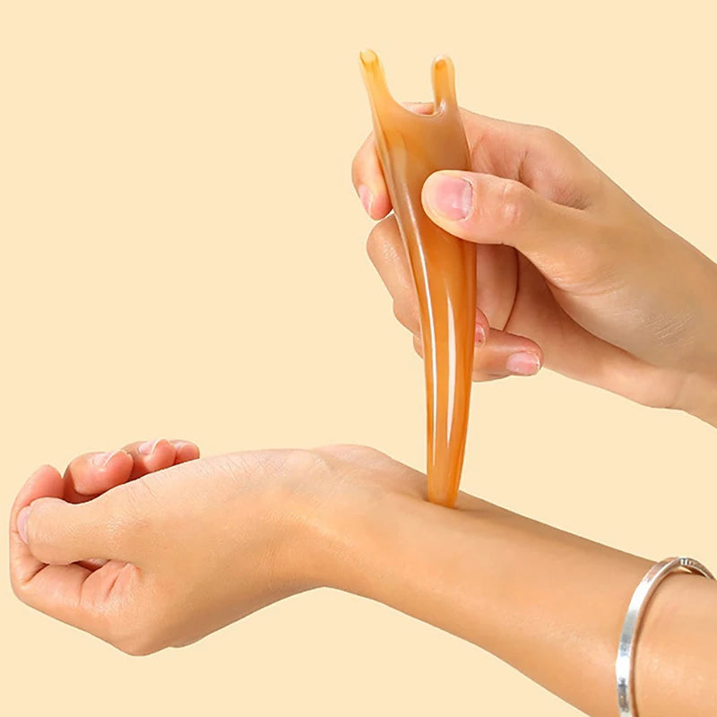 〔San〕 Resin Face Lifting Scraping Massage Nose Lifting Massage Y-shape Guasha Massage Reduce Puffiness Meridians Tool