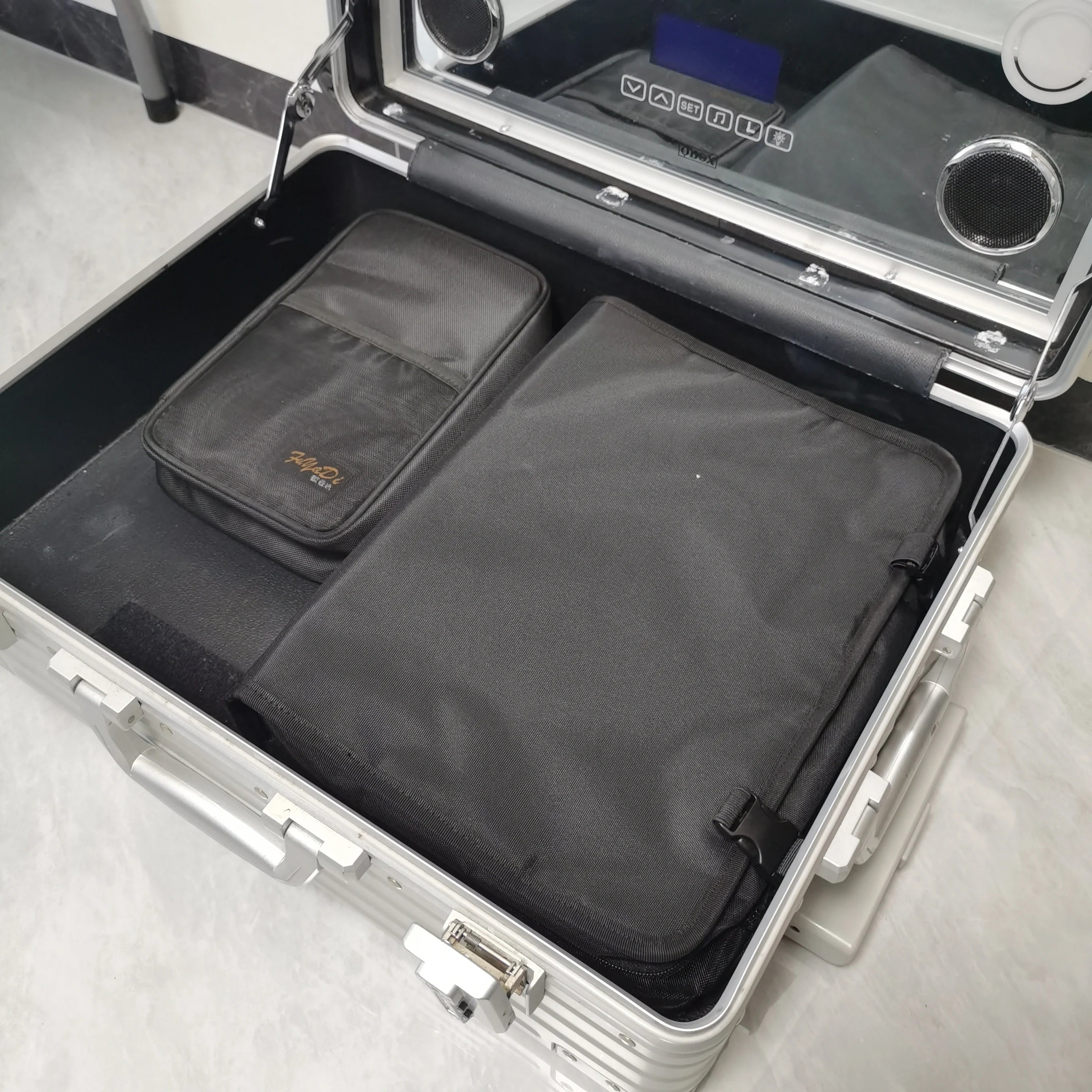 Foldable Makeup Bag Cosmetic Organizer Professional Makeup Artist Touch Up Bag