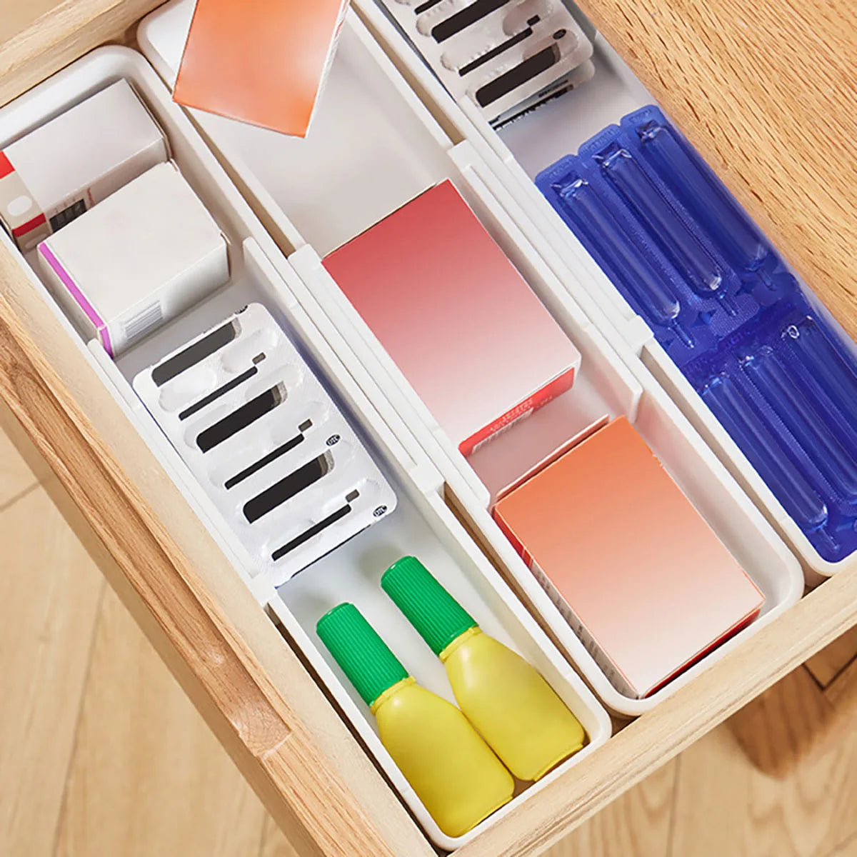 Drawer Organizer Expandable Utensil Tray For Kitchen Adjustable Flatware And Cutlery Holder White Cutlery Clothes Organizer ﻿